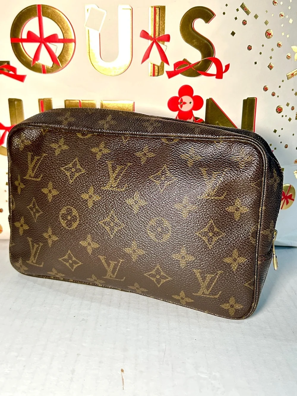 Auth Louis Vuttion Monogram Vanity pouch